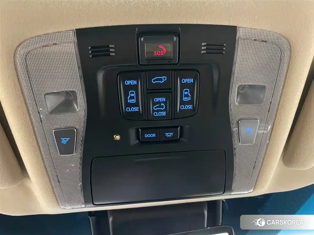 Toyota Elfa id 4599735 из Китая 32