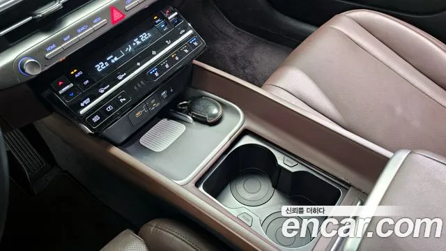Hyundai Grandeur Hybrid (GN7) id 2638082 из Кореи 18