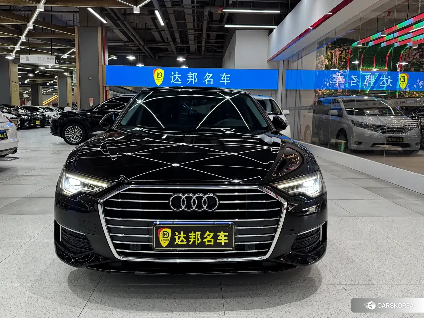 Audi A6L id 4629650 из Китая 15