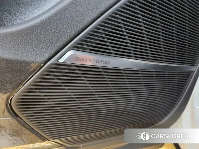 Audi Q8 (4M) id 2997402 из Кореи 18