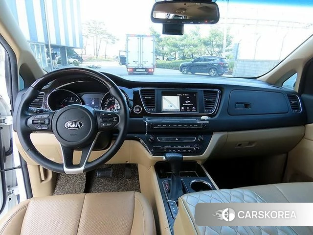 Kia The New Carnival id 4232638 из Кореи 18