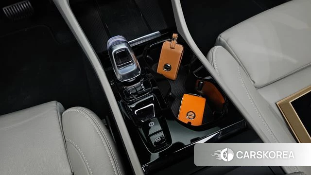 Volvo XC40 id 3922337 из Кореи 18