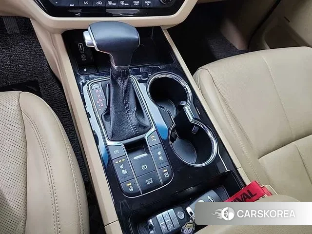 Kia The New Carnival id 3669199 из Кореи 18