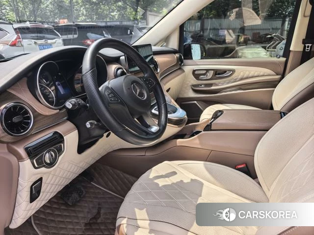 Mercedes-Benz V-class id 4272632 из Китая 8