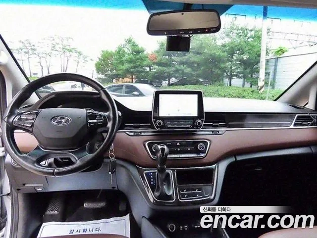 Hyundai The New Grand Starex id 2873342 из Кореи 18