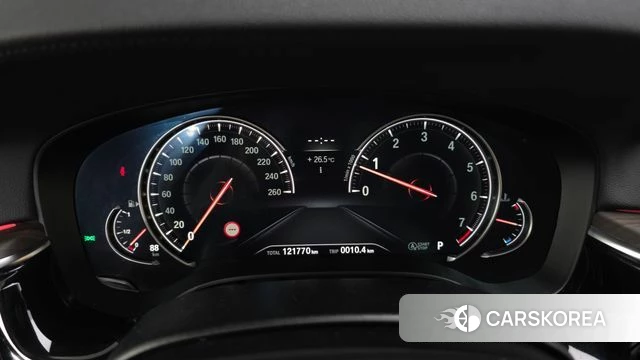 BMW 5 Series (G30) id 4615253 из Кореи 18