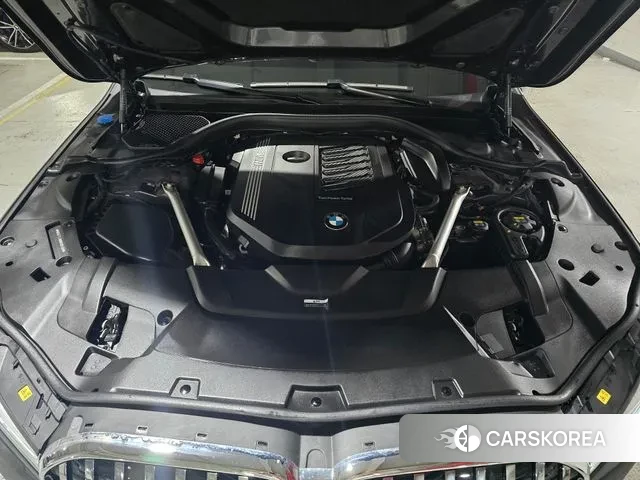 BMW 7 Series (G11) id 3022440 из Кореи 18