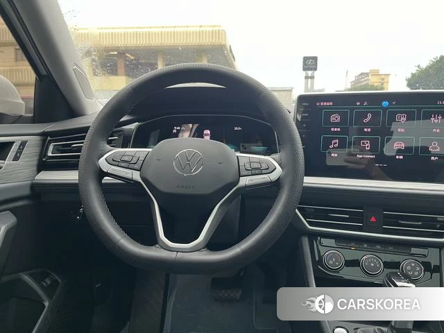 Volkswagen Sagitar id 4264200 из Китая 15