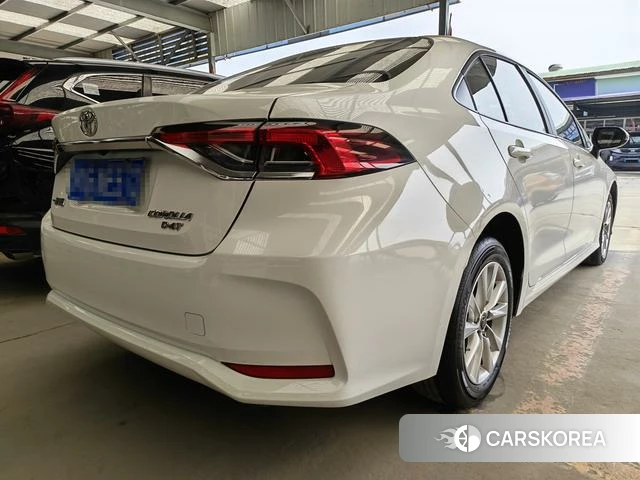 Toyota Corolla id 4261809 из Китая 8