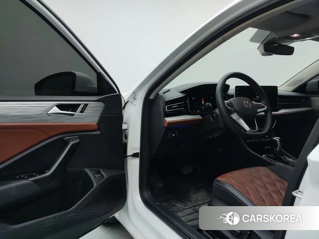 Volkswagen Sagitar id 4264772 из Китая 15
