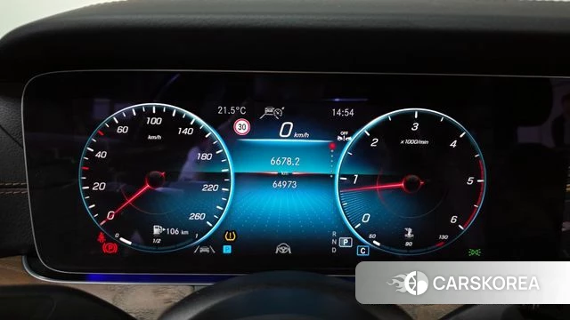 Mercedes-Benz E-Class W213 id 3897958 из Кореи 18