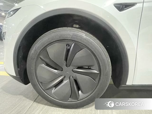 Tesla Model Y id 4228549 из Китая 13