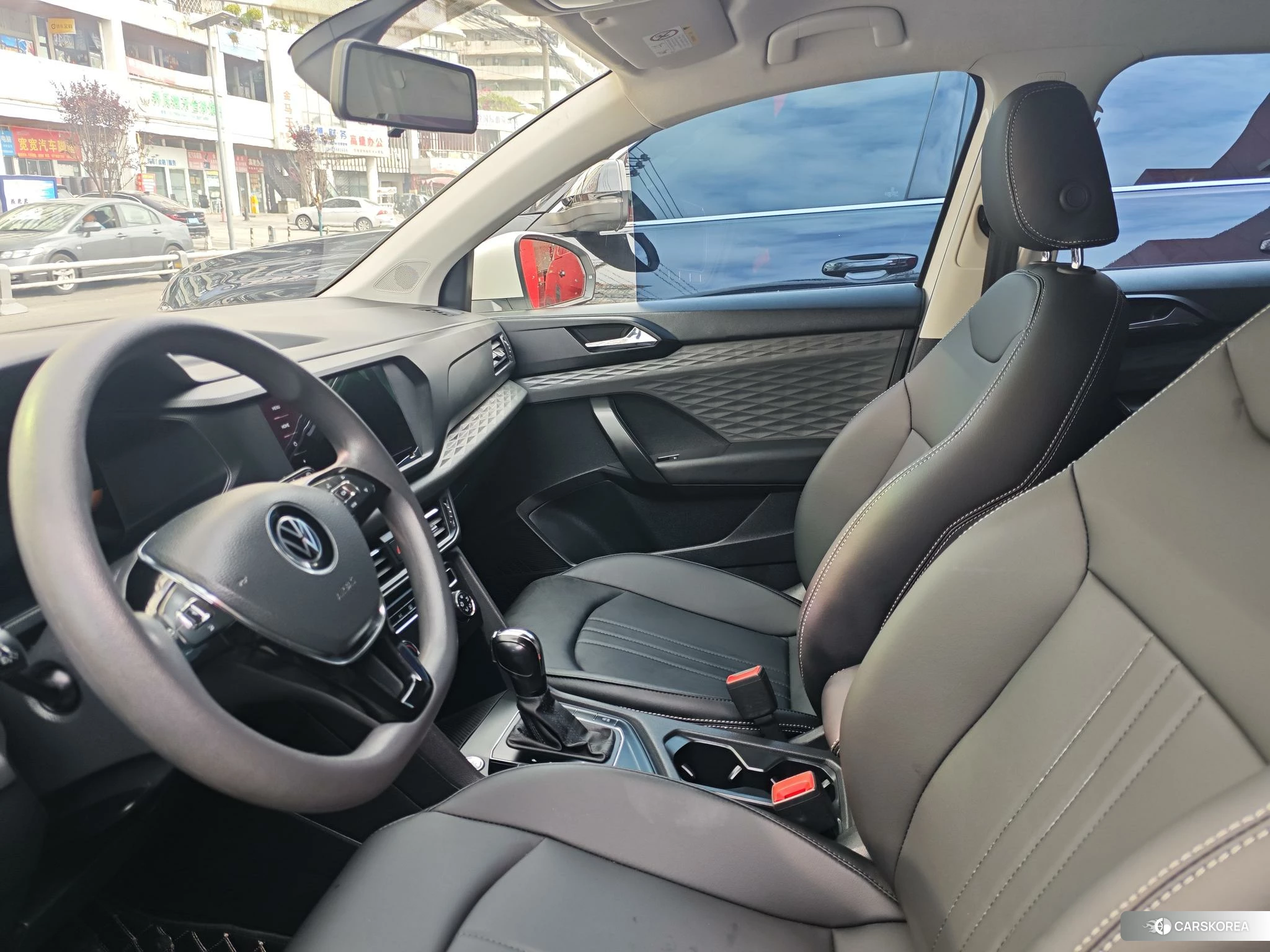 Volkswagen Tuyue id 4452759 из Китая 27