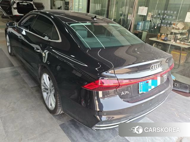 Audi A7L id 4276760 из Китая 9