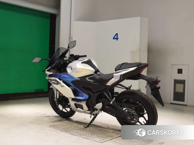 Yamaha YZF-R3 id 4391838 из Японии 8