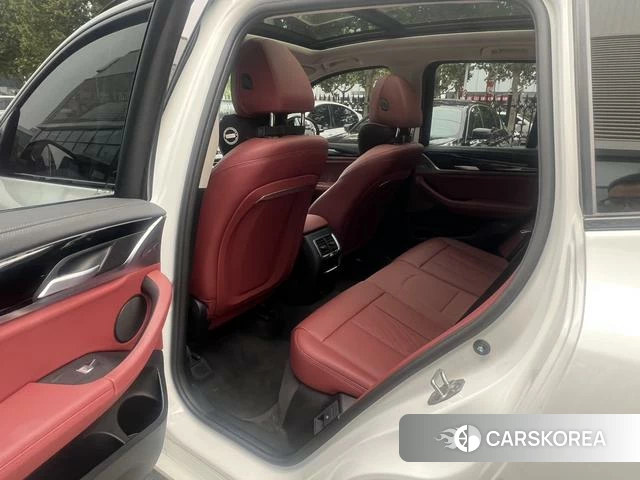 BMW X3 id 4341672 из Китая 17