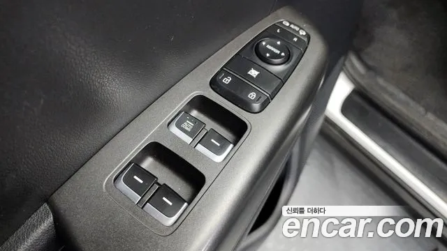 Kia Sportage The Bold id 2761975 из Кореи 18