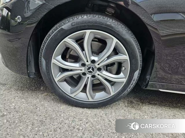 Mercedes-Benz E-class id 4335636 из Китая 18