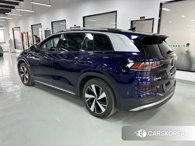 Volkswagen ID.6 X id 4210908 из Китая 8