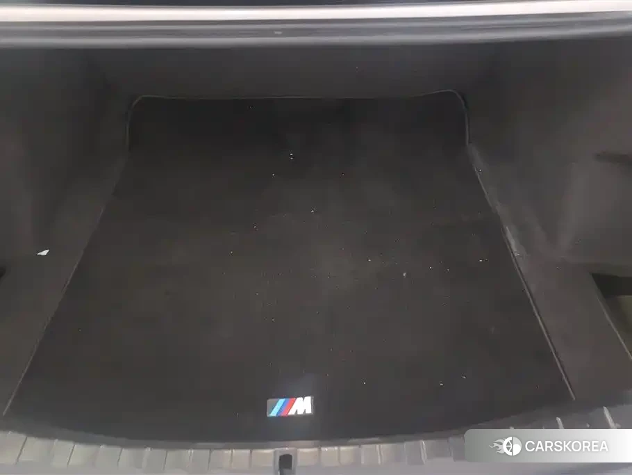 BMW 3 series id 4539359 из Китая 14