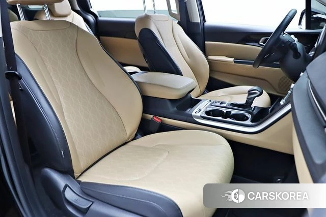 Kia Carnival 4th generation id 4500376 из Кореи 18