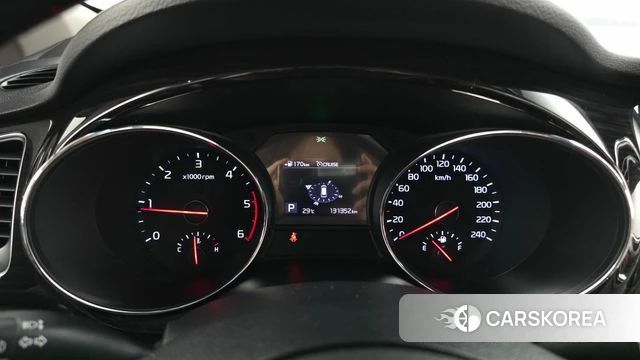 Kia The New Carnival id 4536332 из Кореи 28