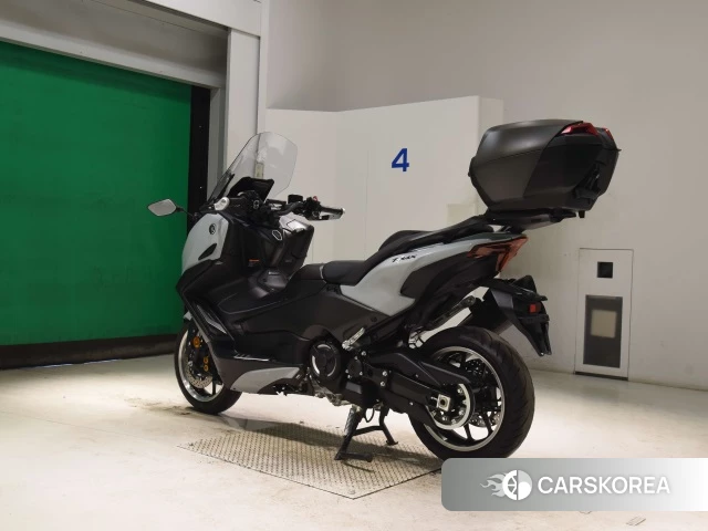 Yamaha T-MAX 560 TECH MAX id 4270974 из Японии 8