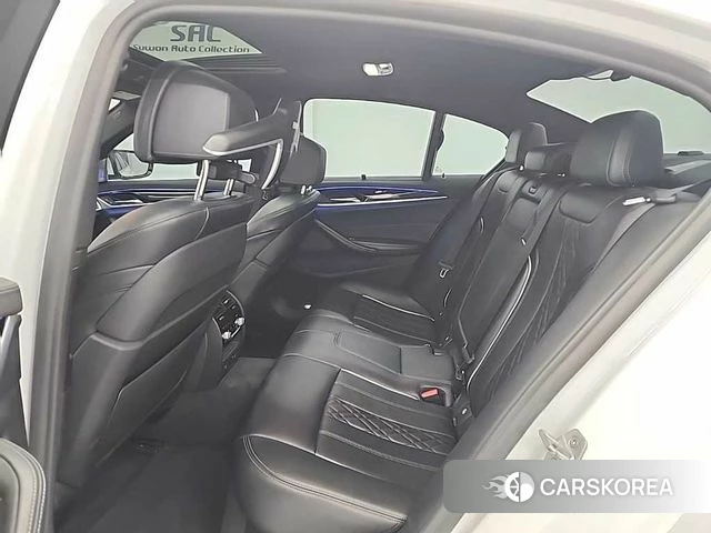 BMW 5 Series (G30) id 3885977 из Кореи 17