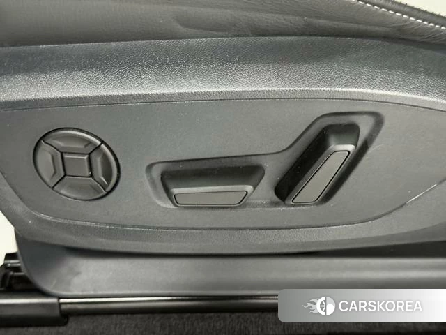 Audi Q3 id 4254114 из Китая 14