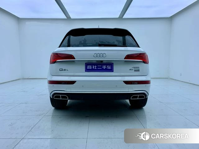 Audi Q5L id 4253412 из Китая 30
