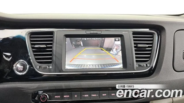 Kia All New Carnival id 2699355 из Кореи 18