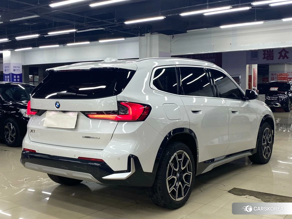 BMW X1 id 4504781 из Китая 8