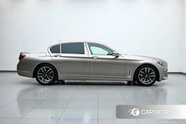 BMW 7 series id 4263942 из Китая 18