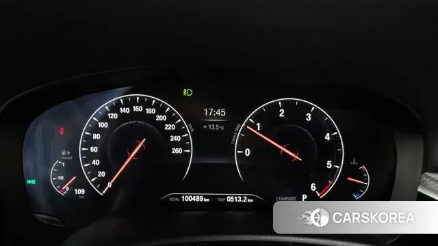 BMW 5 Series (G30) id 3307940 из Кореи 18