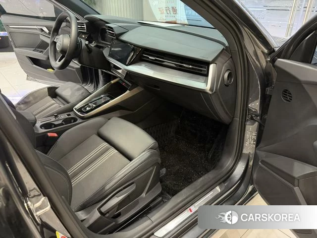 Audi A3 id 4348306 из Китая 23