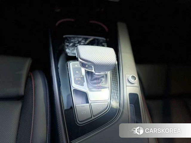 Audi A4L id 4215169 из Китая 15