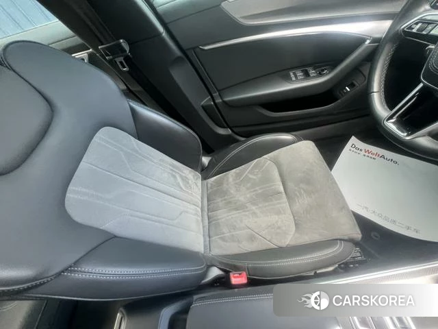 Audi A6L id 4353008 из Китая 15