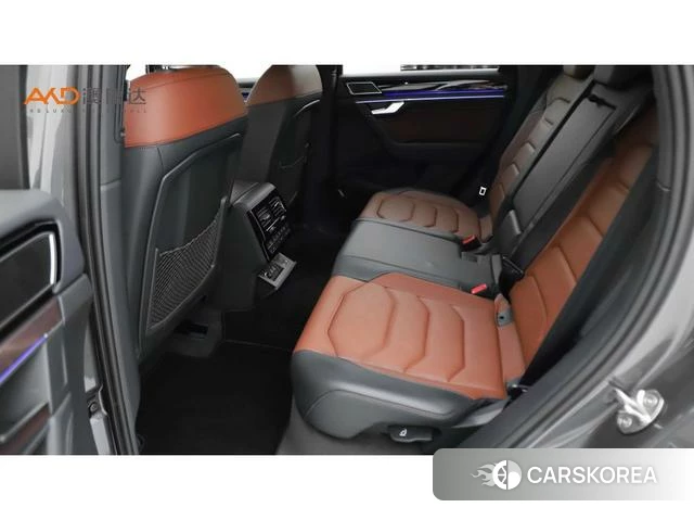 Volkswagen Touareg id 4240381 из Китая 8
