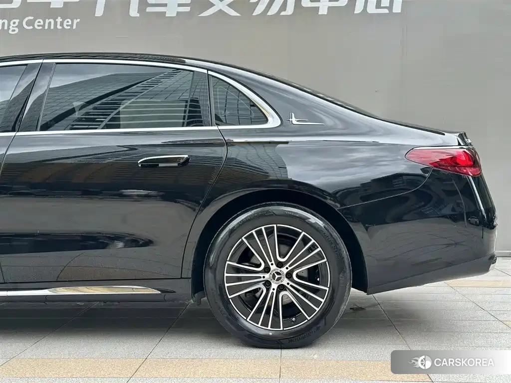 Mercedes-Benz E-Class id 4577661 из Китая 20