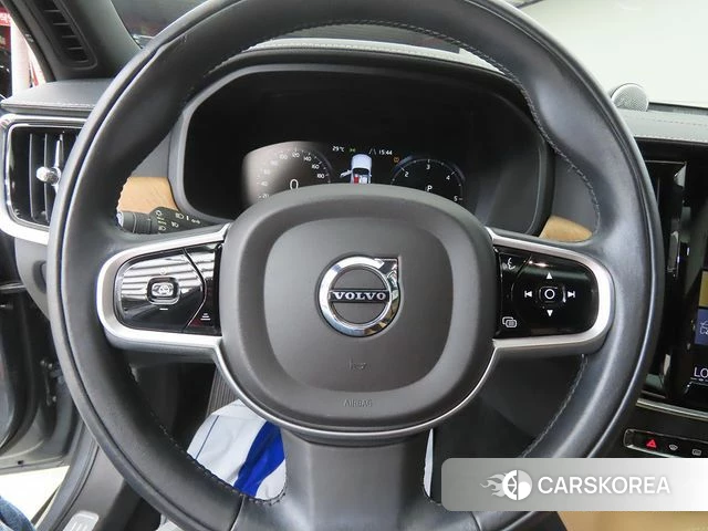 Volvo S90 id 4693621 из Кореи 18