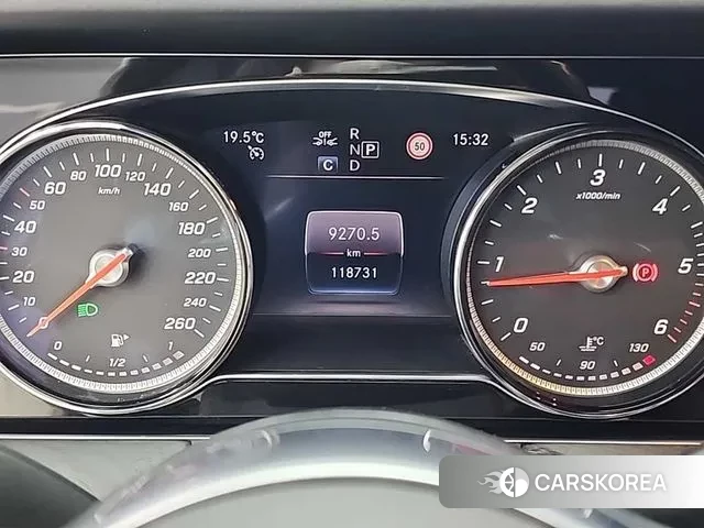 Mercedes-Benz E-Class W213 id 3350650 из Кореи 17