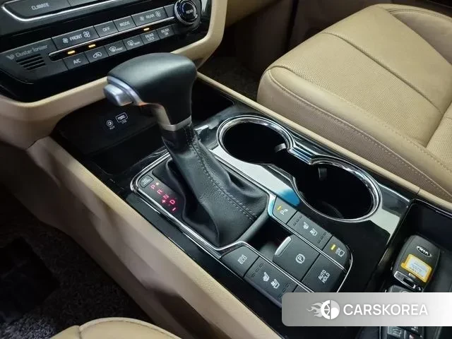 Kia The New Carnival id 3038847 из Кореи 18