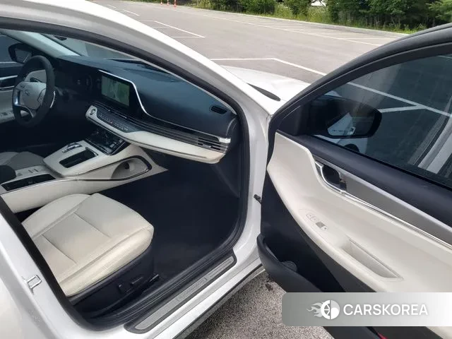 Hyundai The New Grandeur IG id 2884623 из Кореи 18