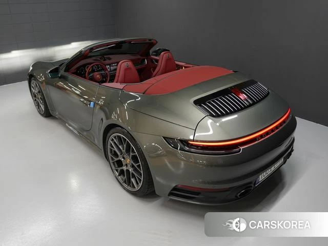 Porsche 911(992) id 3935964 из Кореи 18