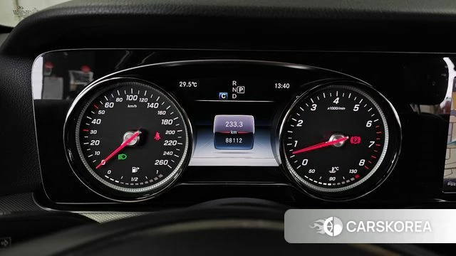 Mercedes-Benz E-Class W213 id 4596374 из Кореи 18