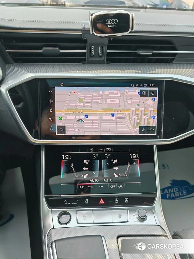 Audi A6L id 4271734 из Китая 18