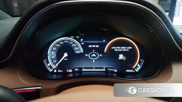 Genesis GV70 id 3032415 из Кореи 18