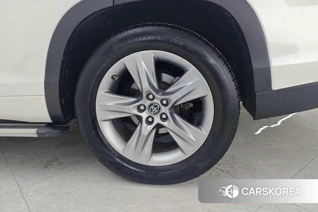 Toyota Highlander id 4236596 из Китая 15