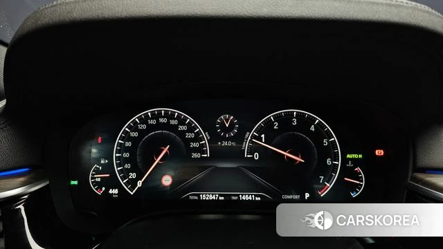 BMW 5 Series (G30) id 4604910 из Кореи 18