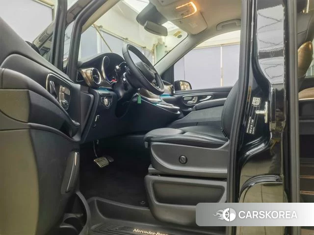 Mercedes-Benz V-class id 4264879 из Китая 19
